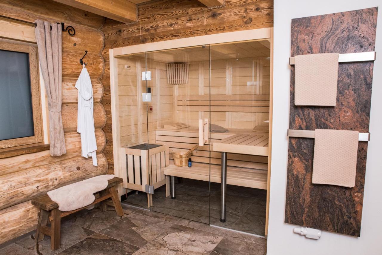 Blockhausen Luxus Chalets Oberschwarzenberg Экстерьер фото