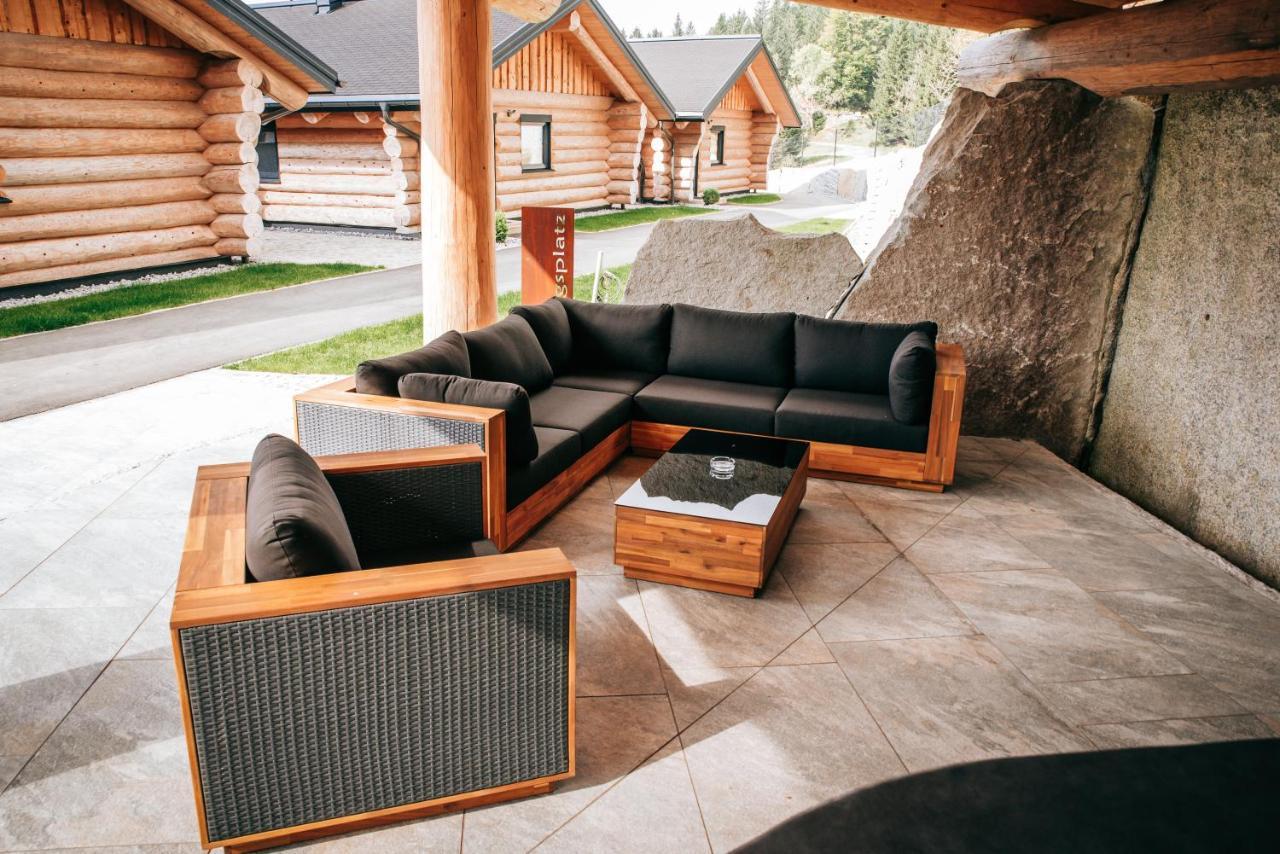 Blockhausen Luxus Chalets Oberschwarzenberg Экстерьер фото