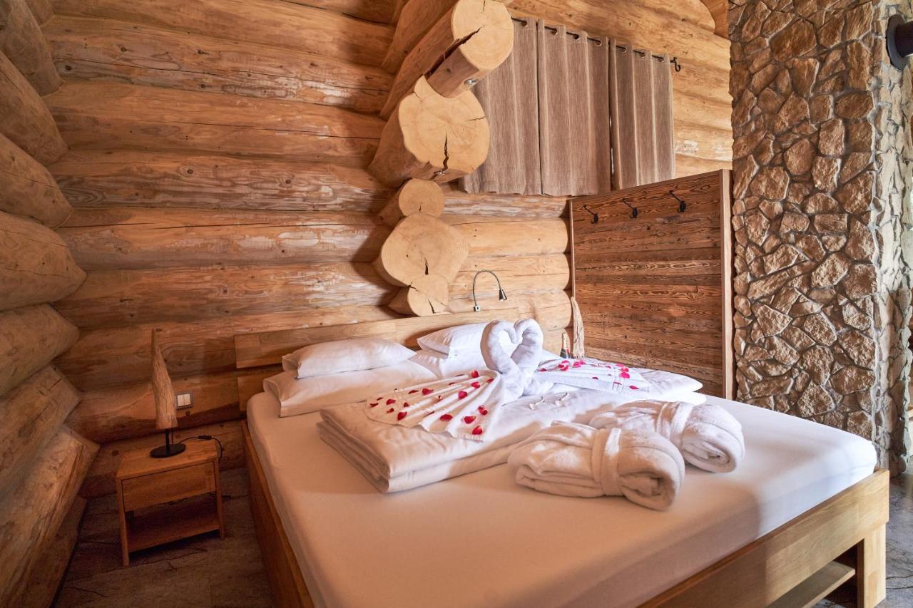 Blockhausen Luxus Chalets Oberschwarzenberg Экстерьер фото