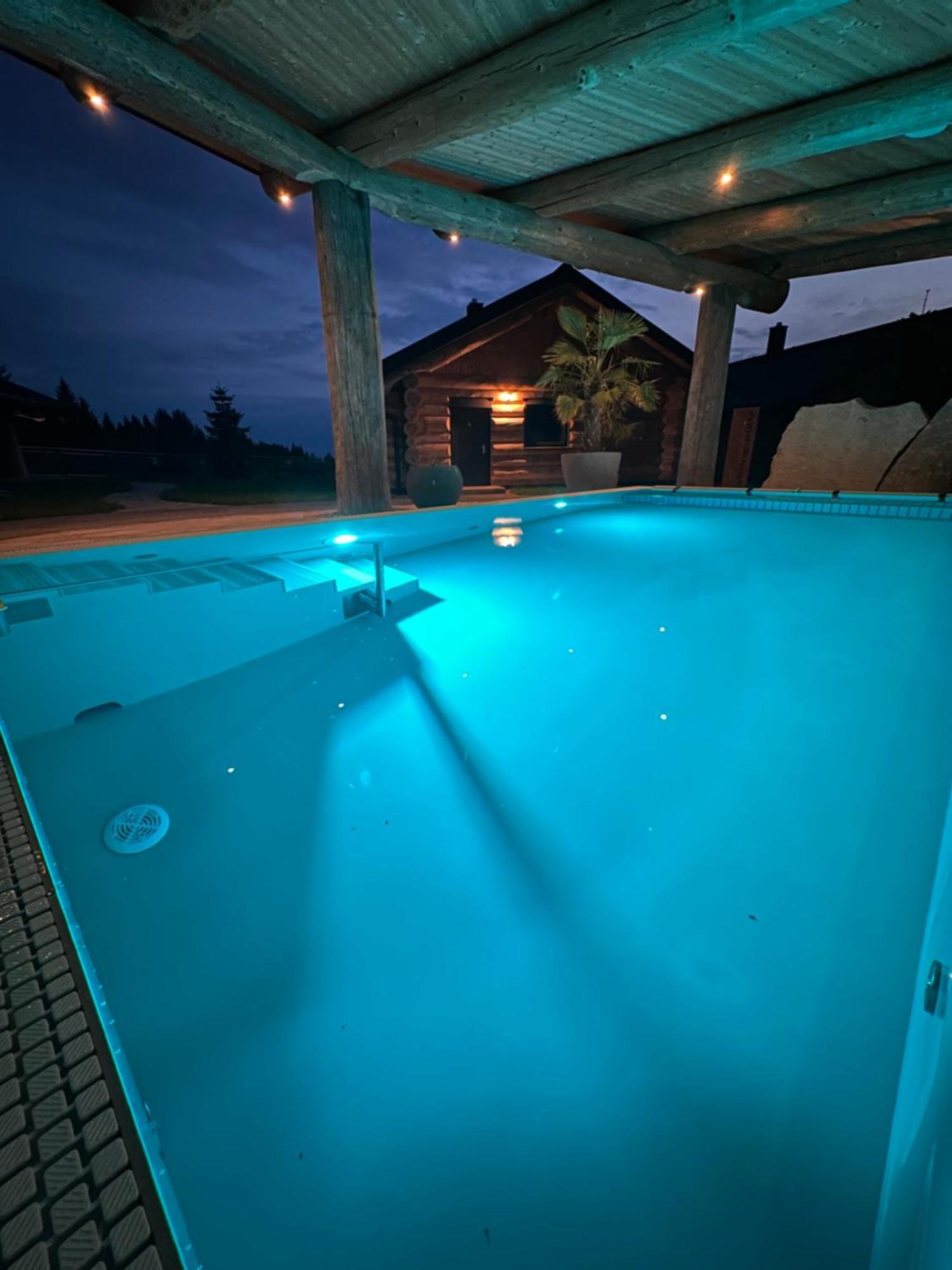 Blockhausen Luxus Chalets Oberschwarzenberg Экстерьер фото