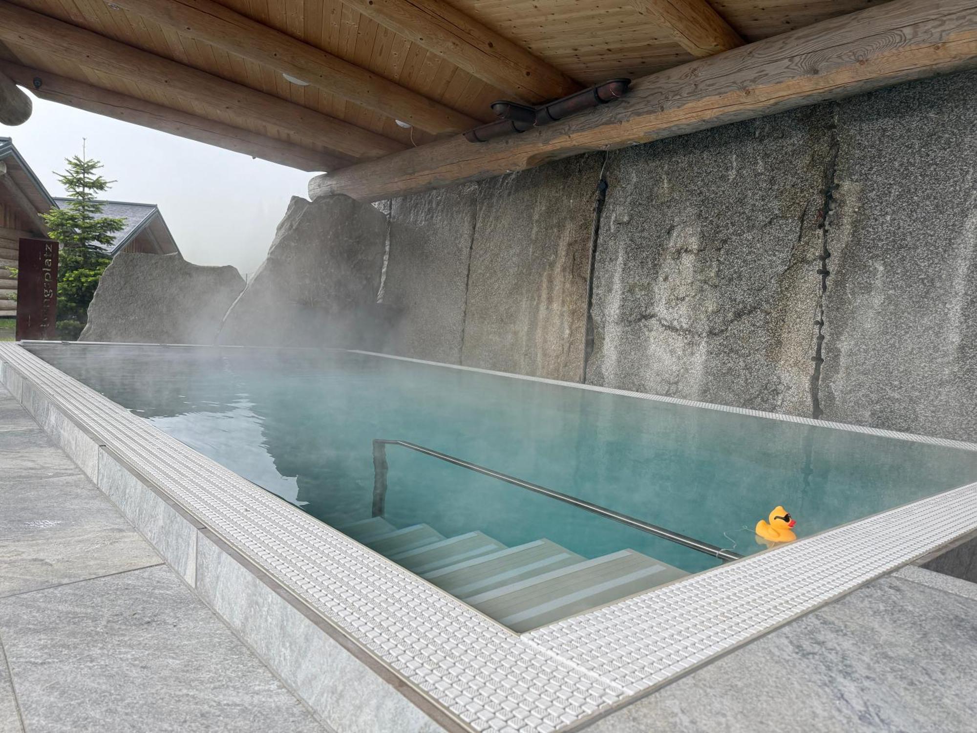 Blockhausen Luxus Chalets Oberschwarzenberg Экстерьер фото